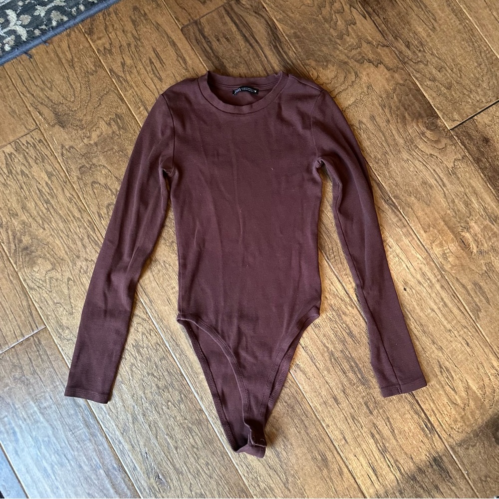 Zara Women’s Long Sleeve Bodysuit